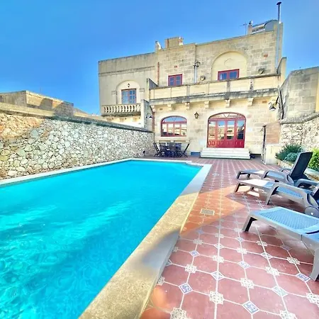 Rossa Gozo - 5 Bedroom Ensuite With Pool & Jacuzzi