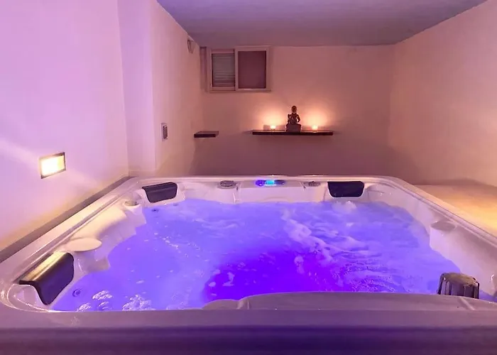 Rossa Gozo - 5 Bedroom Ensuite With Pool & Jacuzzi *