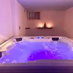Rossa Gozo - 5 Bedroom Ensuite With Pool & Jacuzzi *