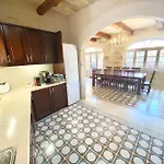 Rossa Gozo - 5 Bedroom Ensuite With Pool & Jacuzzi Xewkija