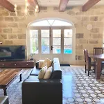 Villa Rossa Gozo - 5 Bedroom Ensuite With Pool & Jacuzzi Xewkija