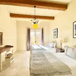 Rossa Gozo - 5 Bedroom Ensuite With Pool & Jacuzzi Villa Xewkija