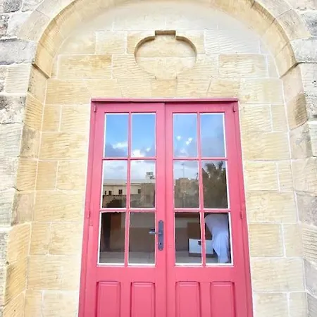 Villa Rossa Gozo - 5 Bedroom Ensuite With Pool & Jacuzzi Xewkija
