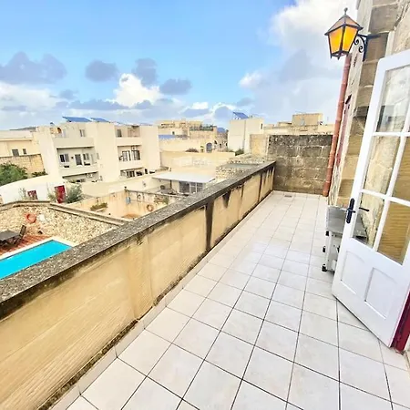 Rossa Gozo - 5 Bedroom Ensuite With Pool & Jacuzzi Villa *