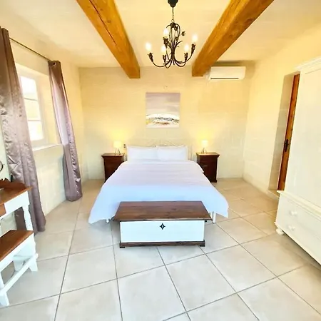 Rossa Gozo - 5 Bedroom Ensuite With Pool & Jacuzzi Villa Xewkija