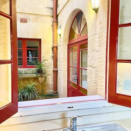 Rossa Gozo - 5 Bedroom Ensuite With Pool & Jacuzzi *