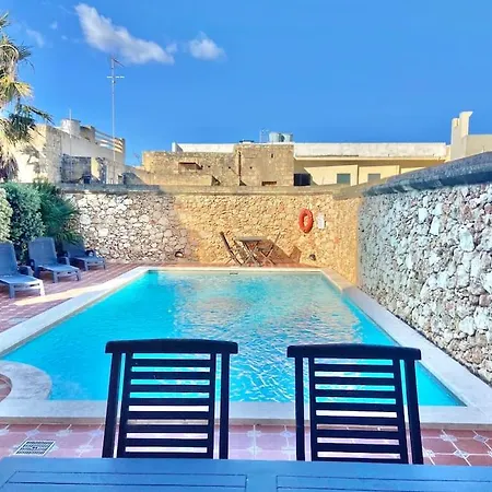Rossa Gozo - 5 Bedroom Ensuite With Pool & Jacuzzi *